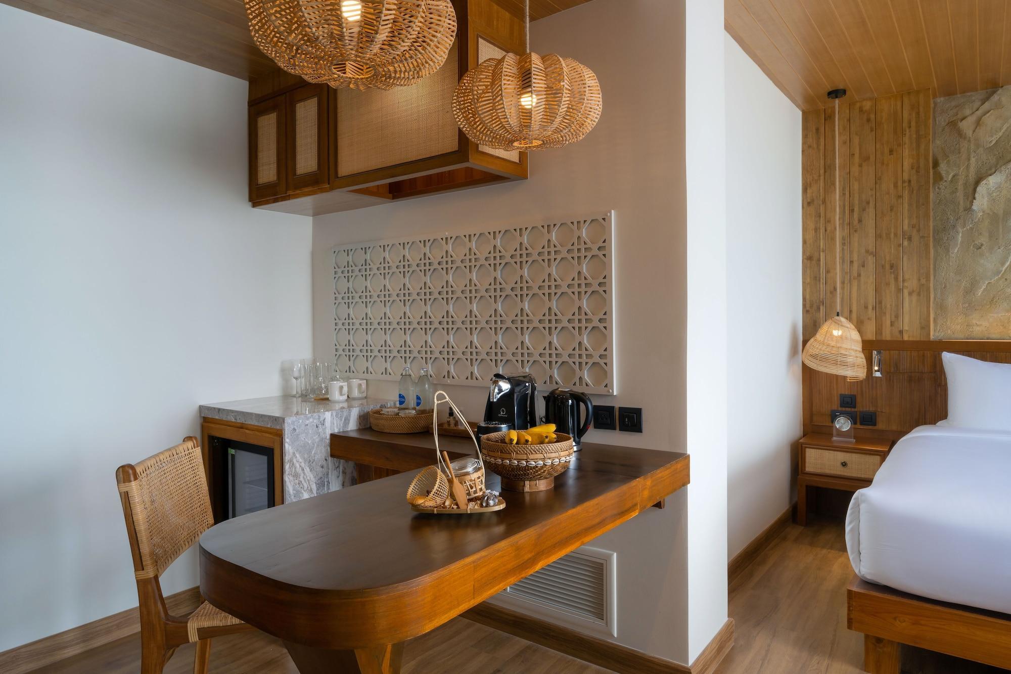 Sinae Phuket Hotel ภายนอก รูปภาพ