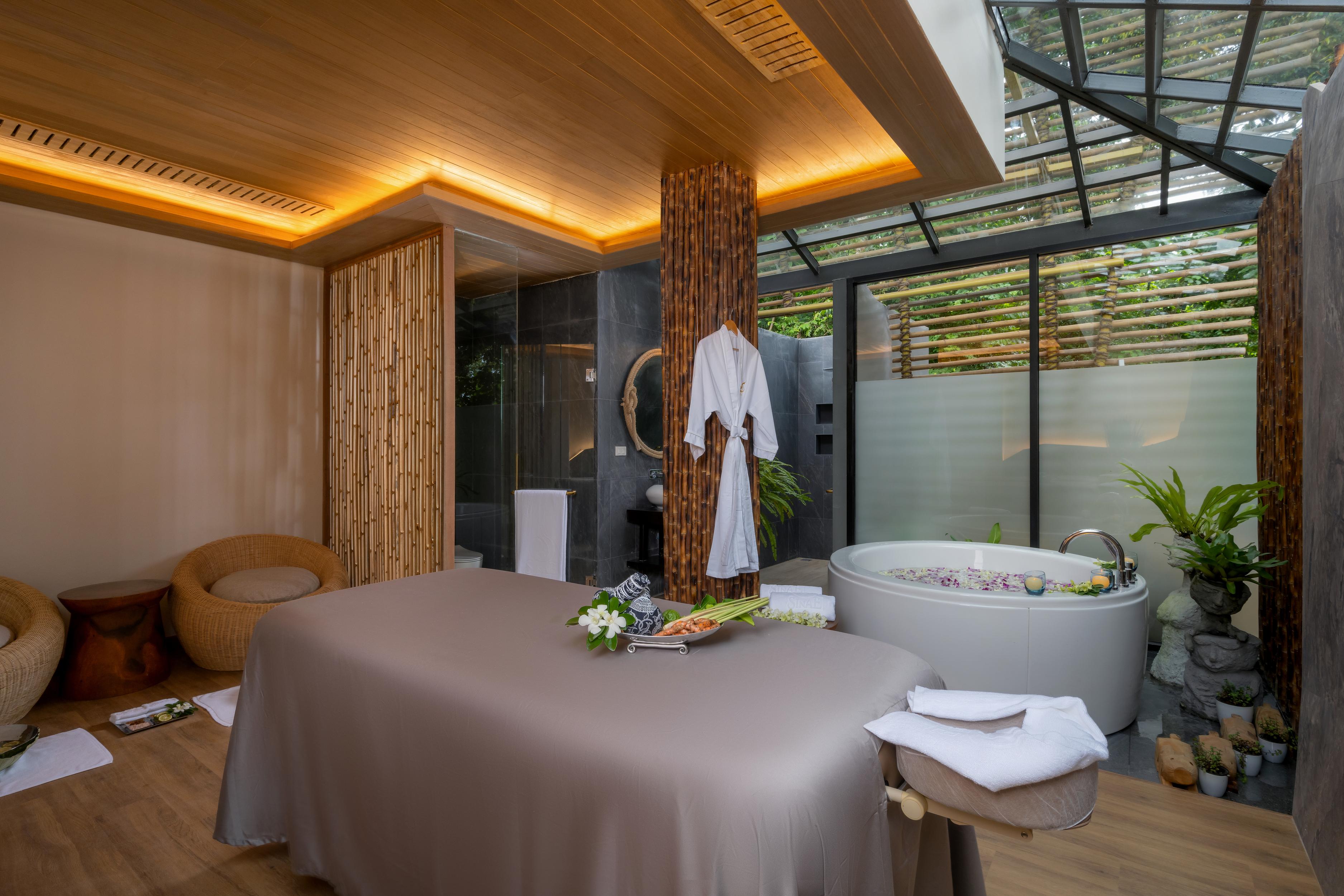 Sinae Phuket Hotel ภายนอก รูปภาพ